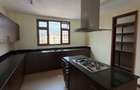 3 Bed Apartment with En Suite at Riverside Drive - 2