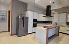 4 Bed House with En Suite at Loresho Road - 17