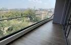 4 Bed Apartment with En Suite in Riverside - 7