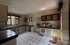 4 Bed Townhouse with En Suite in Lavington - 5