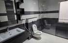 3 Bed Apartment with En Suite at Riverside Drive - 17