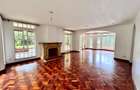 5 Bed Townhouse with En Suite at Off Red Hill Rd - 3