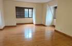 7 Bed House with En Suite in Runda - 15