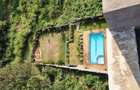 3 Bed Apartment with En Suite at Isk - 13