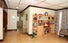 5 Bed House with En Suite in Runda - 2