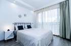 Furnished 3 Bed Apartment with En Suite in Riverside - 16