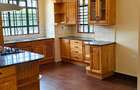 5 Bed Townhouse with En Suite in Runda - 11