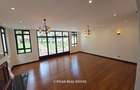 6 Bed House with Garden in Runda - 4