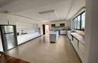 5 Bed House with En Suite in Runda - 3