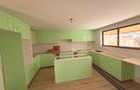 4 Bed Townhouse with En Suite in Nyari - 10