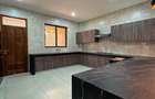 Serviced 3 Bed Apartment with En Suite at Moyne Drive - 6