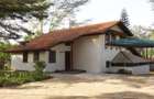 2 Bed House with Swimming Pool in Ridgeways - 1