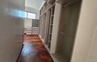 6 Bed House with En Suite in Loresho - 8