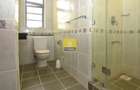 3 Bed Apartment in Riverside - 12