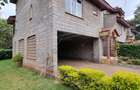 5 Bed Townhouse with En Suite at James Gichuru - 20