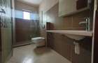 4 Bed House with En Suite at Grevillea Grove - 14