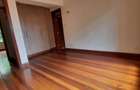 5 Bed Townhouse with En Suite at Lavington - 8