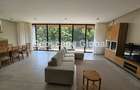 4 Bed Apartment with En Suite in Spring Valley - 1