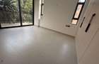 2 Bed Apartment with Gym in Brookside - 6
