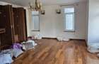 5 Bed Townhouse with En Suite at Lavington Road - 14