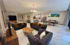 Furnished 4 Bed Apartment with En Suite in Spring Valley - 3