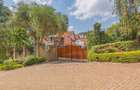 5 Bed Townhouse with En Suite in Kitisuru - 9