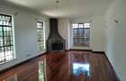 4 Bed Townhouse with En Suite in Spring Valley - 12