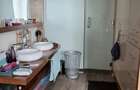 4 Bed Apartment with En Suite in Parklands - 11
