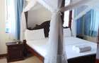 Serviced 1 Bed Apartment with En Suite in Nyali Area - 4