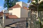 4 Bed Townhouse with En Suite in Kyuna - 3