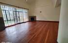 5 Bed Townhouse with En Suite at Off Convent Drive - 20