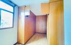 4 Bed Apartment with En Suite in Riverside - 18