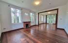 4 Bed Townhouse with En Suite at Rosslyn - 2