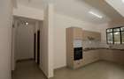 4 Bed Townhouse with En Suite at National Park - 17