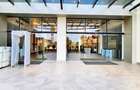 4,000 ft² Office with Service Charge Included in Riverside - 5