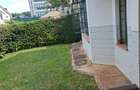 4 Bed Townhouse with En Suite at Lavington - 18