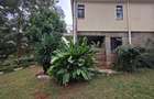 4 Bed House with En Suite in Lavington - 8