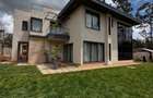 4 Bed Villa with En Suite in Loresho - 17