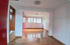 5 Bed Townhouse with En Suite at Convent Drive - 7