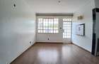 4 Bed Townhouse with En Suite at Lavington - 18
