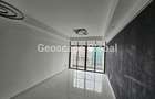 2 Bed Apartment with En Suite in Westlands Area - 18