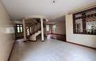 4 Bed House with En Suite in Lavington - 6
