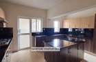 2 Bed Apartment with En Suite in Kilimani - 4