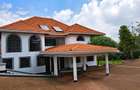 5 Bed Villa with En Suite in Ridgeways - 12