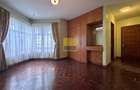 5 Bed House in Runda - 9