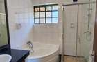 3 Bed Apartment with Swimming Pool in Kileleshwa - 11