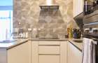 Serviced 2 Bed Apartment with En Suite in Westlands Area - 7