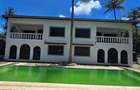 6 Bed Villa with En Suite at Aloo Drive Residence - 8