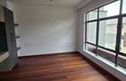 4 Bed Townhouse with En Suite at The Loft Two Rives - 20