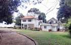 3 Bed House with En Suite at Lavington Green - 1